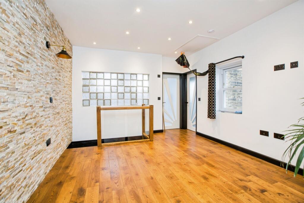 House in Calderdale, West Yorkshire - View 5
