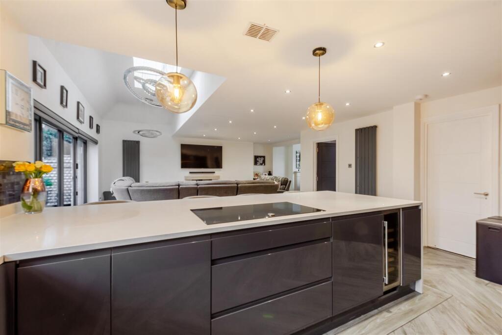 House in Tonbridge - View 2