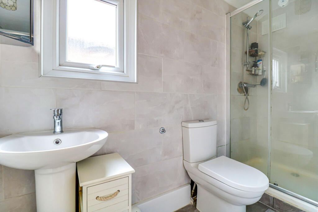 Apartment in Southend-on-Sea, Milton, Prittlewell - More
