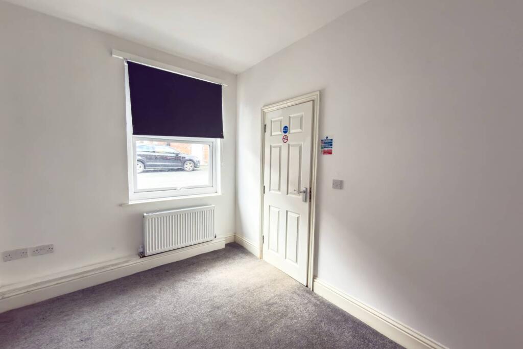 House in Sunderland - View 4