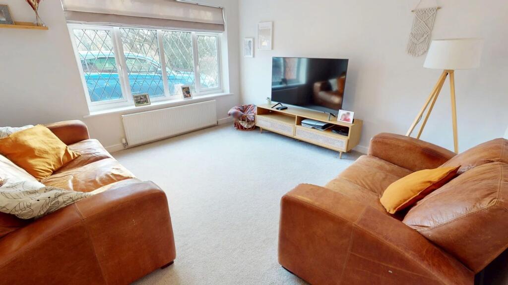 Scaftworth Close, Doncaster, DN4 photo 2