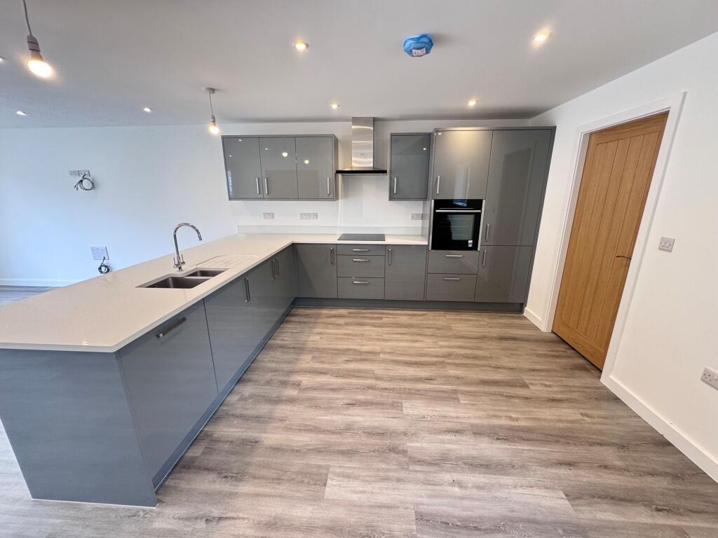 House in Stockport - View 5