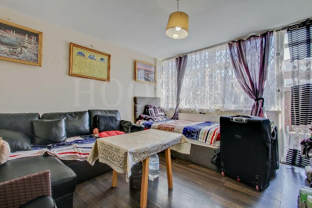House in London, Harlesden - View 2