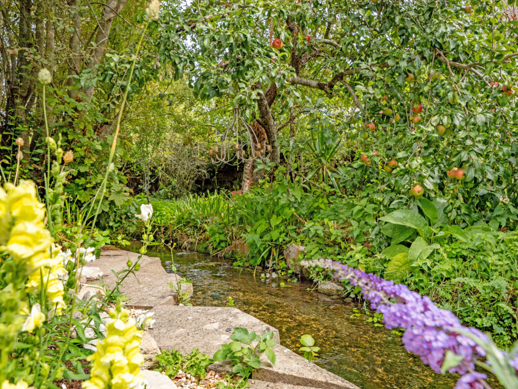 House in Dorchester, Charminster - View 5