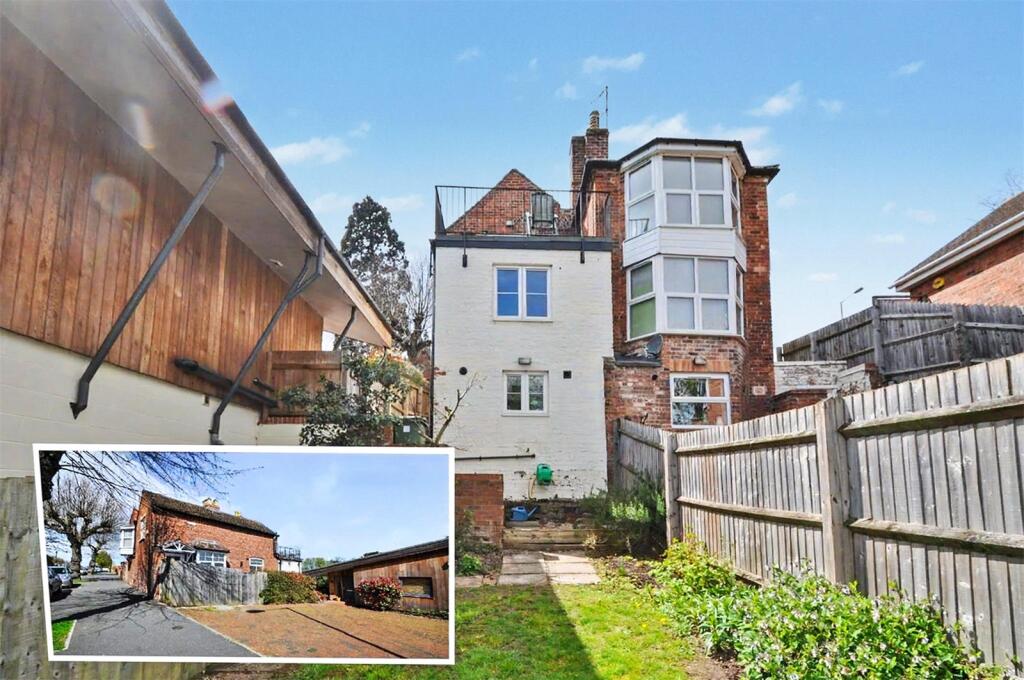 Main image of property: Henwick Road, Worcester, Worcestershire, WR2