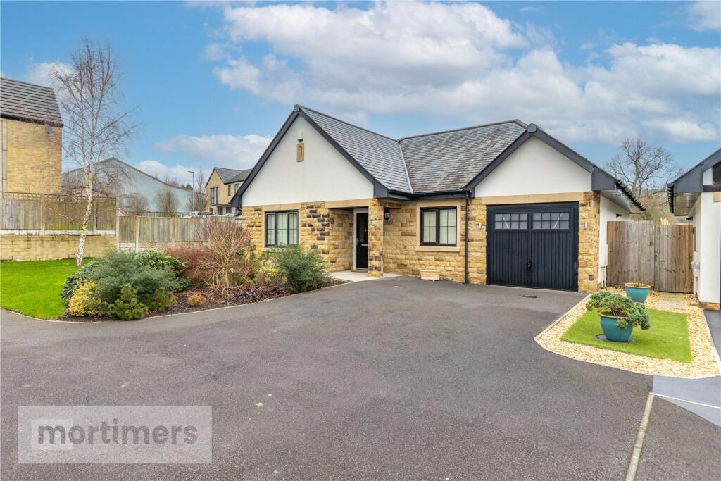 Main image of property: Lamb Roe Gardens, Barrow, Clitheroe, Lancashire, BB7