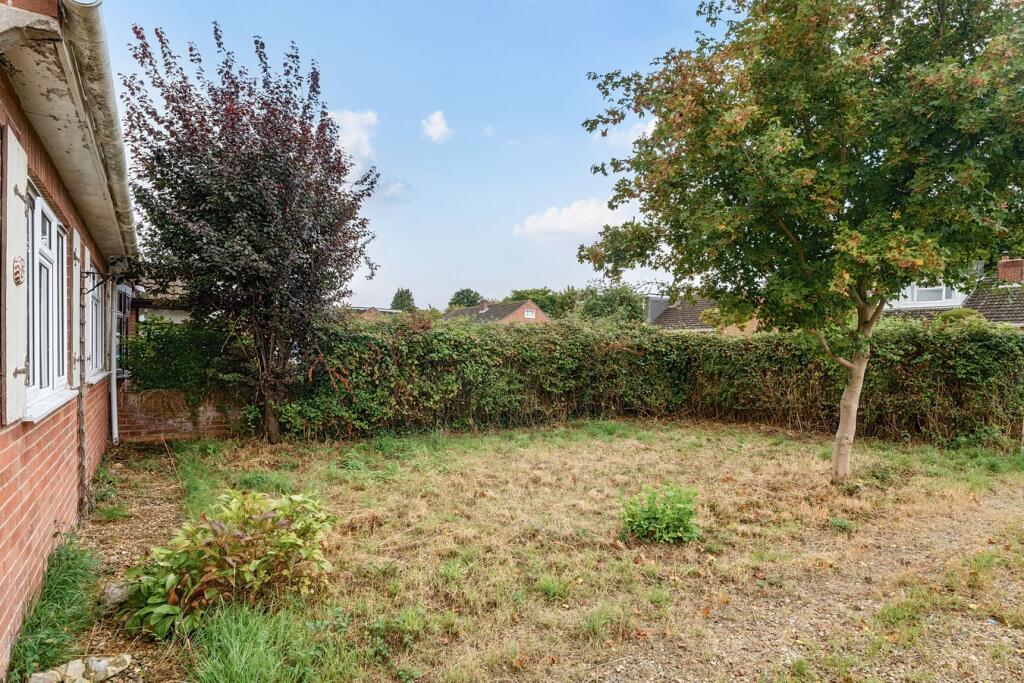 House in Taunton - View 5