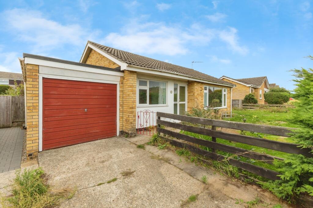 2-bed house on Clover Road, Attleborough, Norfolk, NR17, £220,000