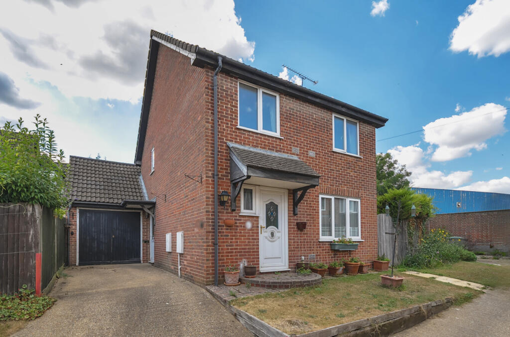 Main image of property: Merlin Close, Bishops Waltham, Southampton, Hampshire, SO32