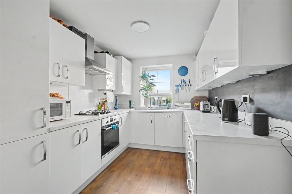 House in Nottingham - View 4