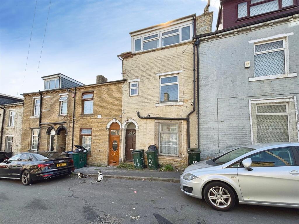Main image of property: Alexandra Street, Bradford, BD7 1RS