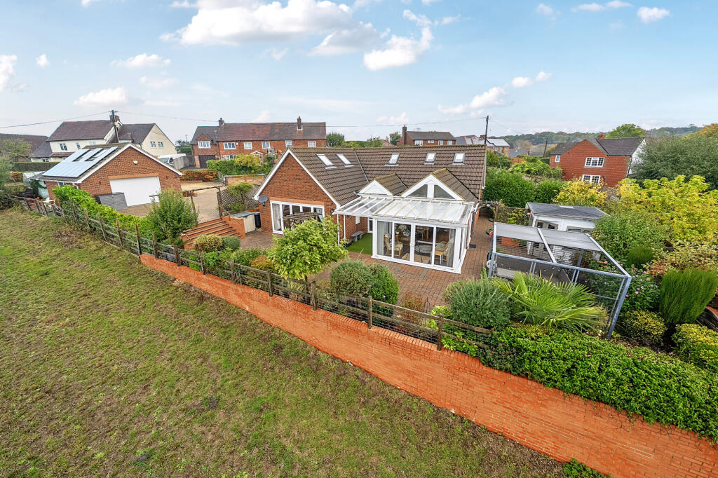 Main image of property: Stoney Lane, Thatcham, RG18
