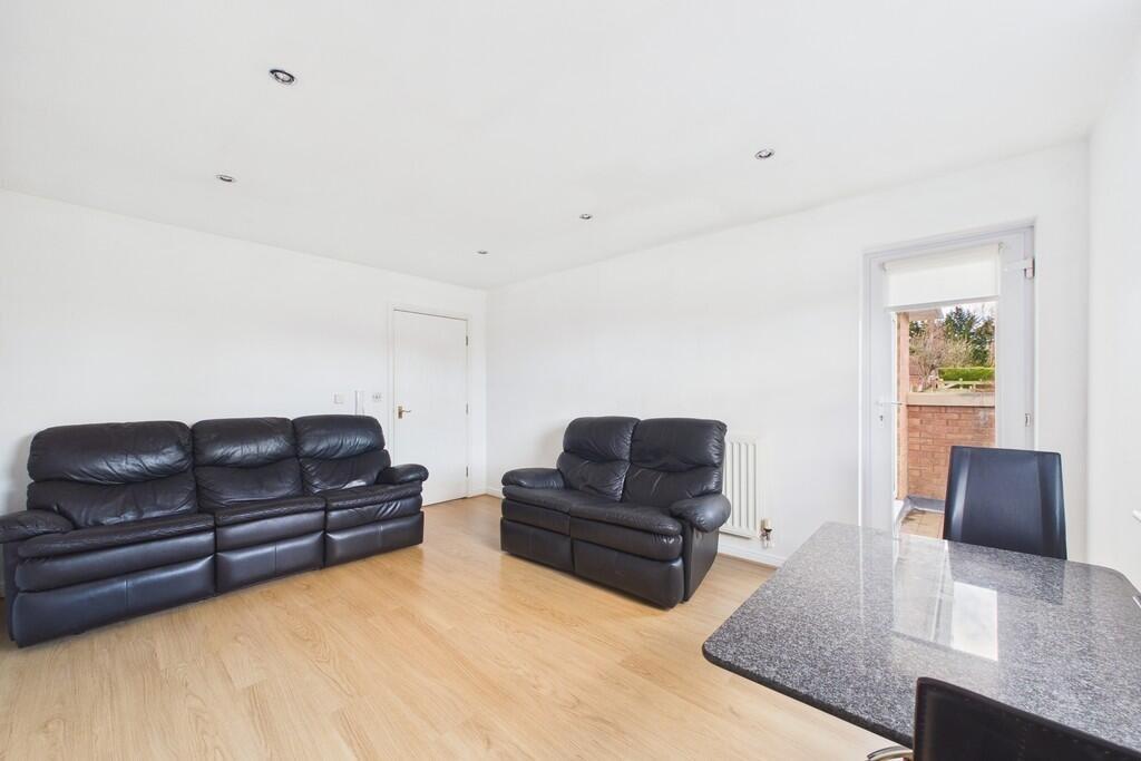 Finchlay Court, Acklam, Middlesbrough, TS5 photo 3