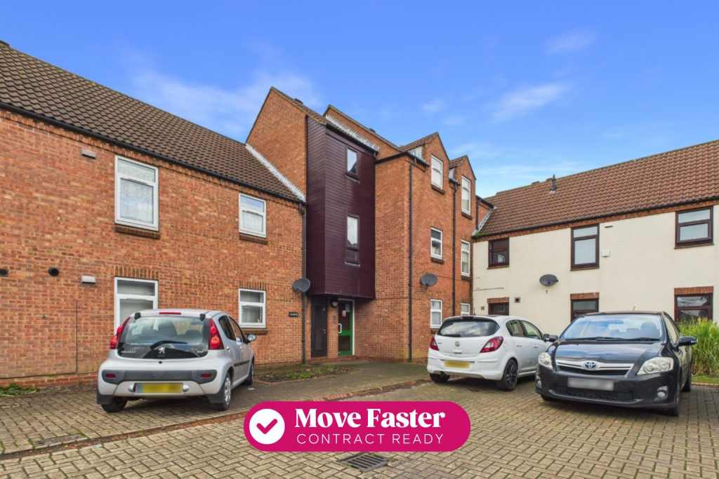 2-bed flat on Wellington Road, Beverley, HU17 9JH, £125,000