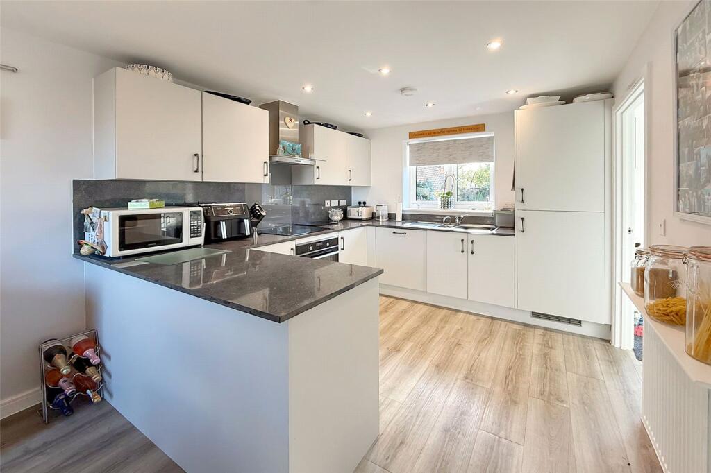 House in Brighton - View 4