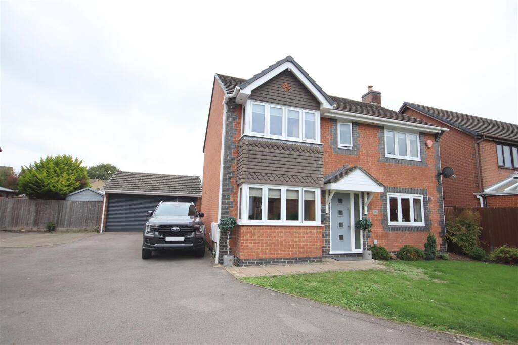 Main image of property: Stapleford Close, Chippenham