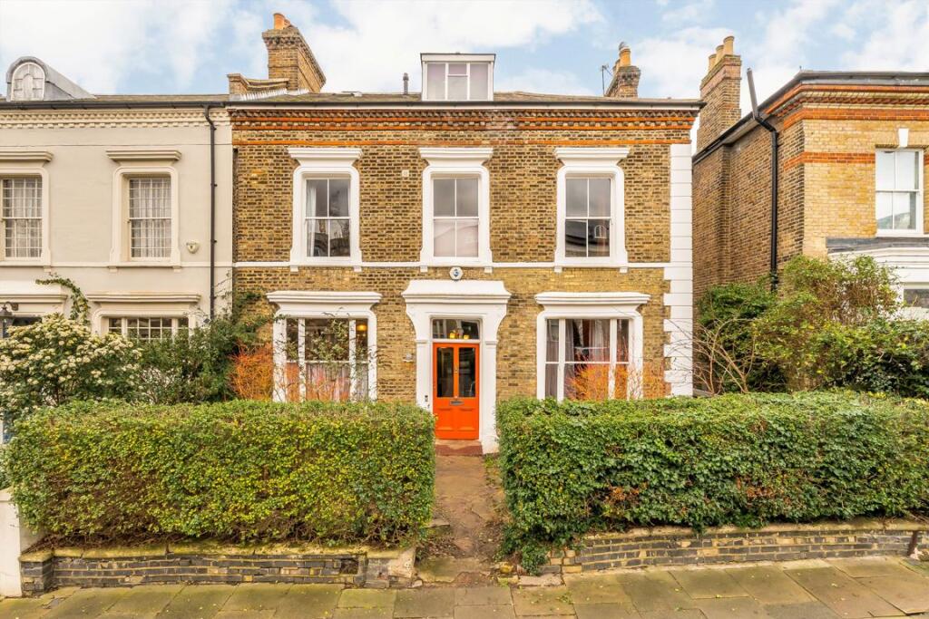 Main image of property: Beacon Hill, Hillmarton Conservation Area