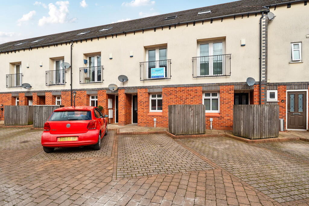 Main image of property: Haighton Court, Nantwich, CW5 5TB