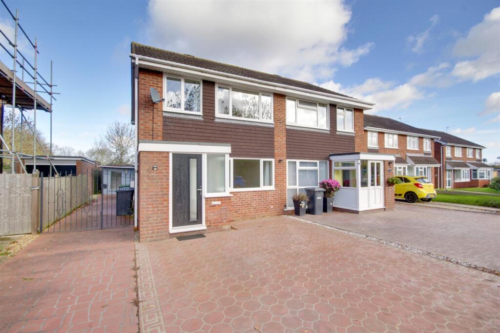Main image of property: The Trundle, Somersham