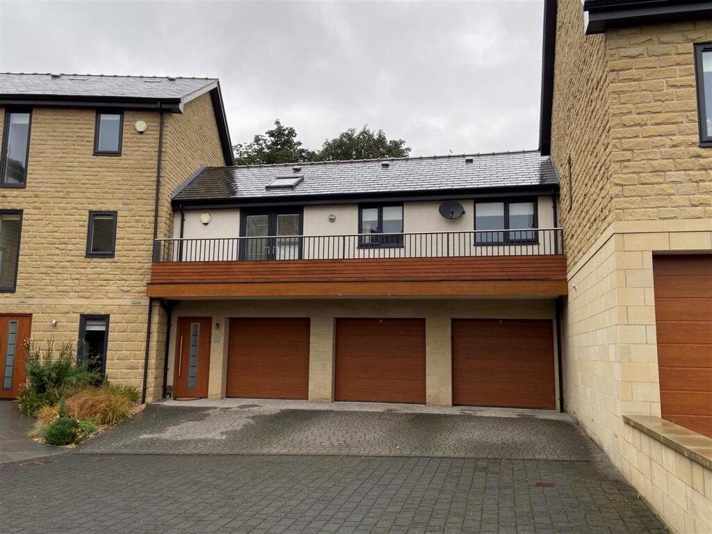 Main image of property: Radley Court, Mirfield