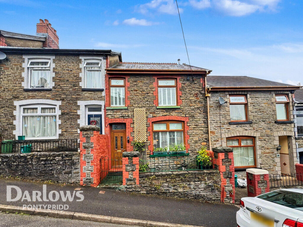 3-bed terraced on Coplestone Street, Mountain Ash, £160,000