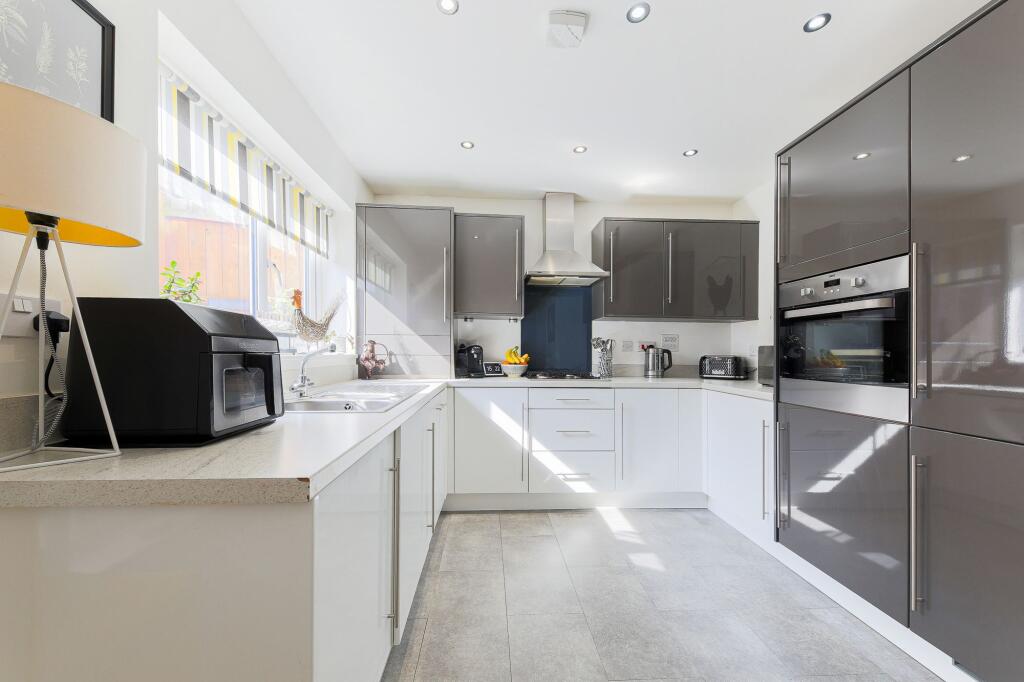 House in North Tyneside, North East - More