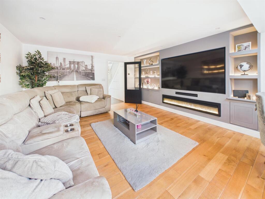 Main image of property: Roundhouse Crescent, Peacehaven
