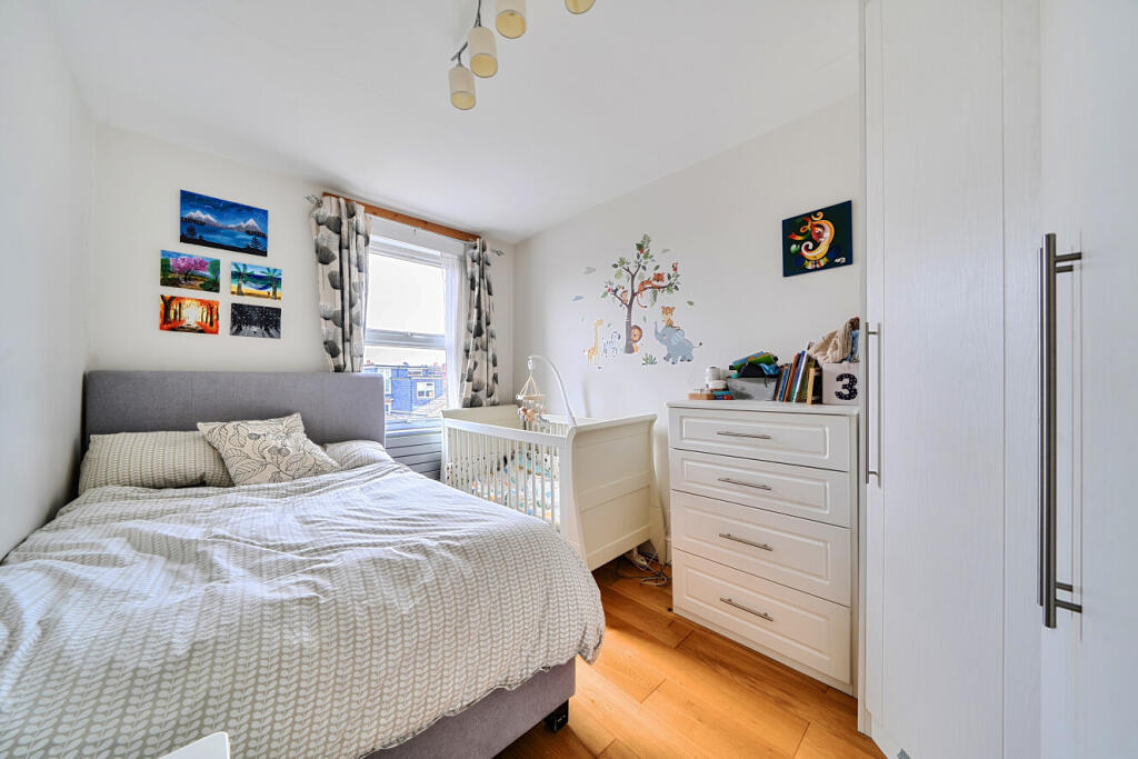 Charteris Road, Queens Park, London, NW6 photo 4