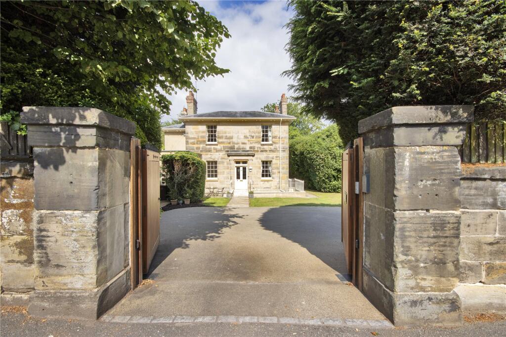 Main image of property: Calverley Park, Tunbridge Wells, Kent, TN1