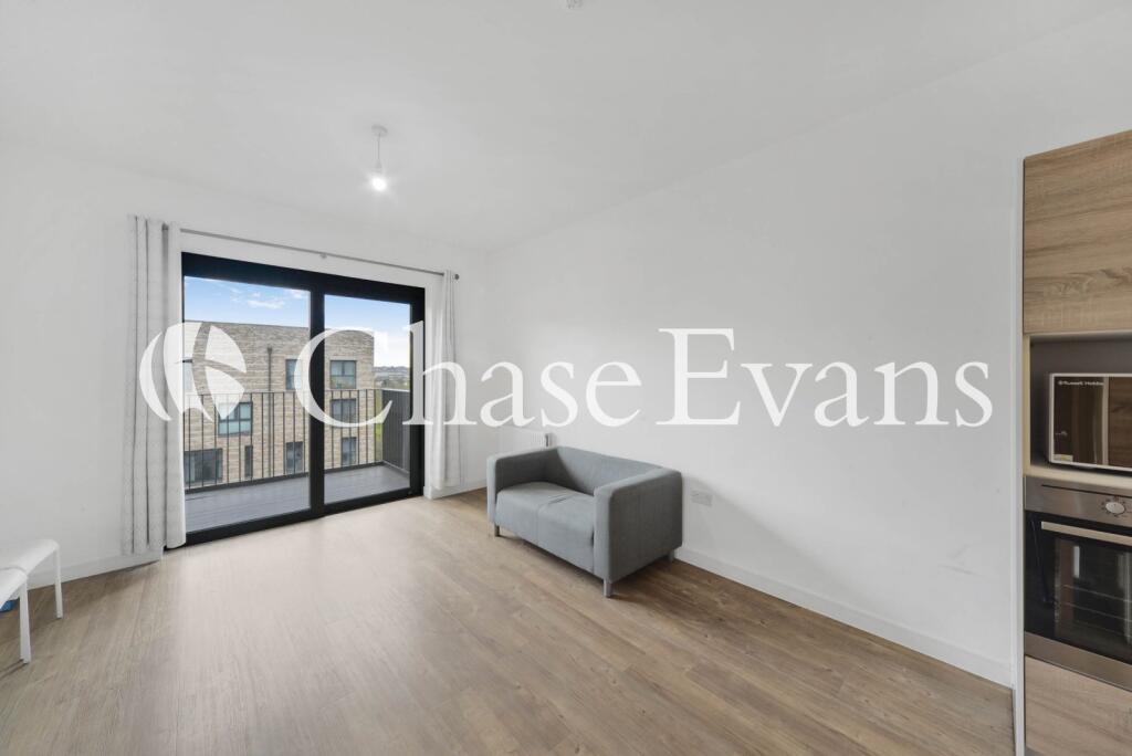 Main image of property: Kingfisher Heights, Waterside Park, Bramwell Way, Royal Docks, London, E16