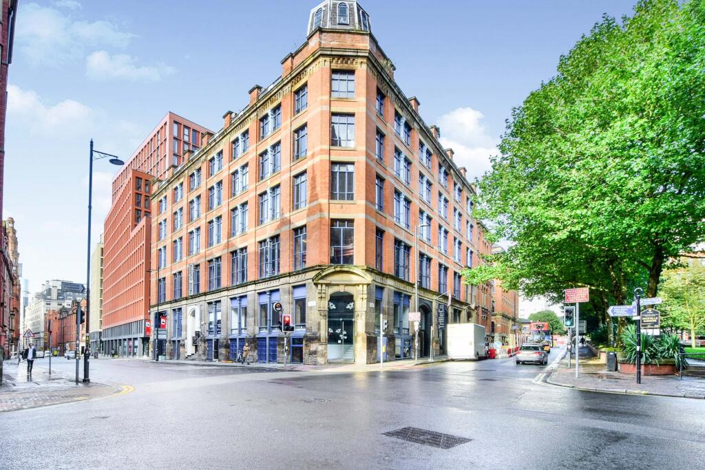 Main image of property: Regency House, 36-38 Whitworth Street, Manchester, M1
