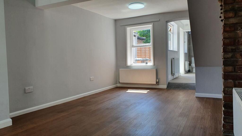 House in Boston, Bargate, Witham - More