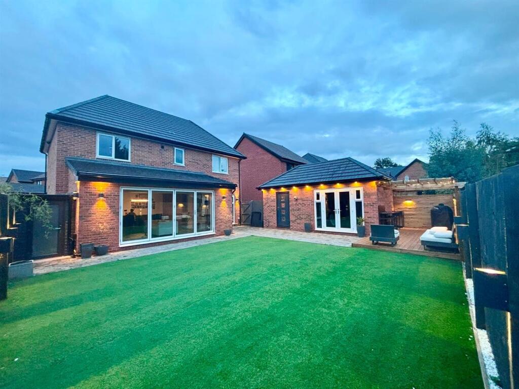 House in Crewe - View 3