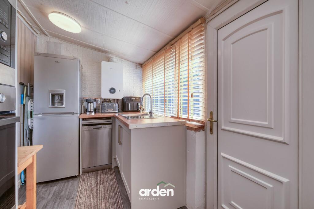 Beverley Road, Rednal, B45 - View 5