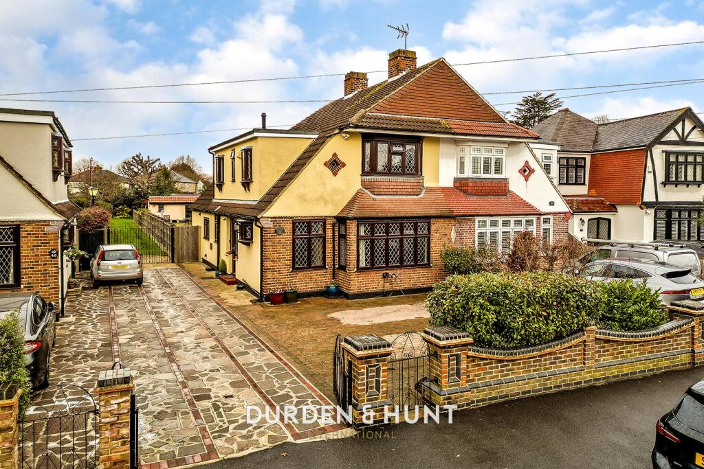 Main image of property: Kenilworth Gardens, Hornchurch, RM12