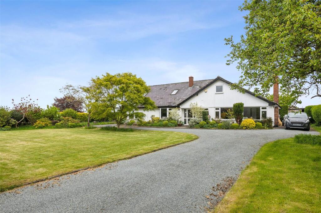 Main image of property: Tarporley Road, Tarvin, Chester, Cheshire, CH3