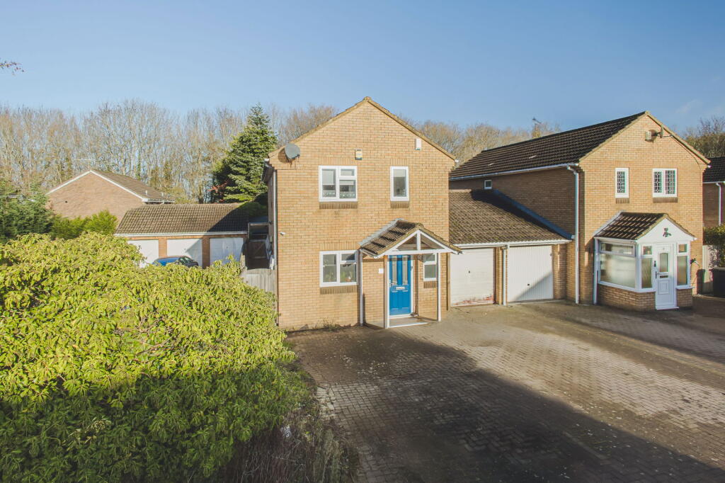 Main image of property: Meares Drive,Shaw,Swindon,SN5 5RJ