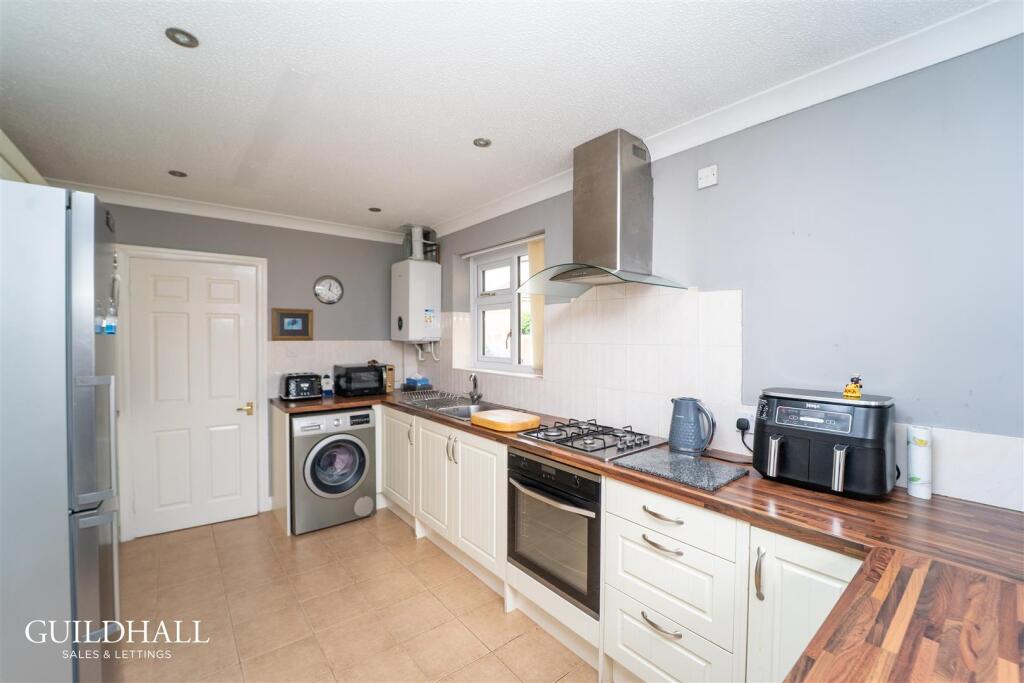 House in Preston, Brownedge, Bamber Bridge - View 4