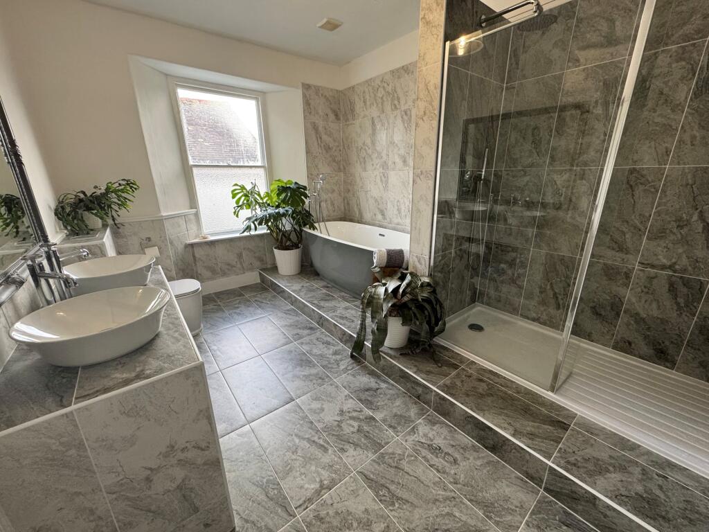 Coinagehall Street, Helston – pohled 5