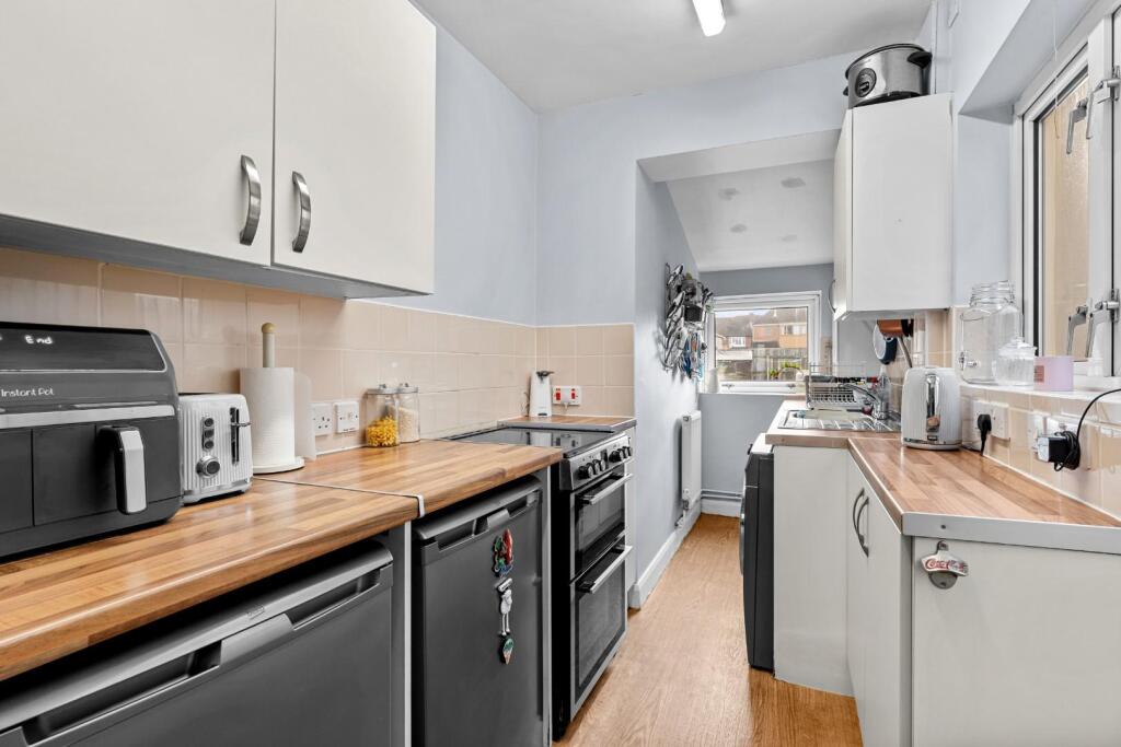 Braemar Road, Lillington, Leamington Spa photo 3