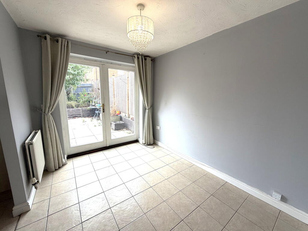 House in Northampton - View 5
