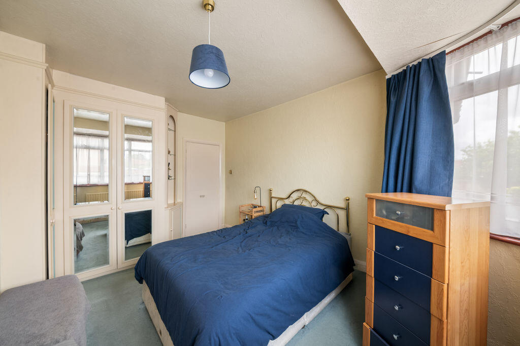 House in Southall - View 5