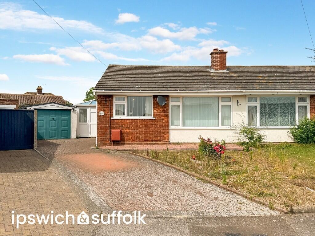 Main image of property: Ballater Close, Ipswich, Suffolk