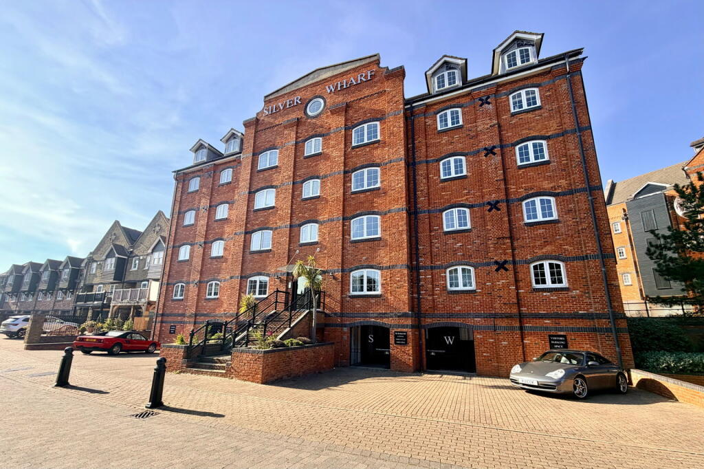 Main image of property: Silver Strand West, Eastbourne, BN23 5NP