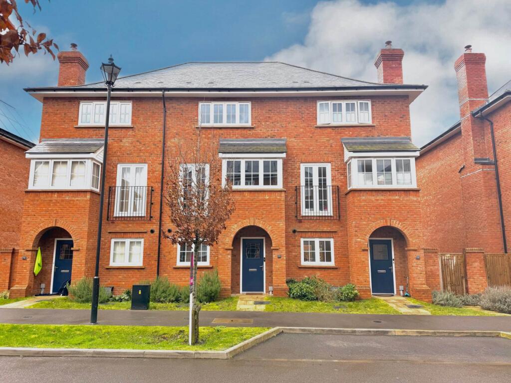 Main image of property: Beddington Avenue, Didcot