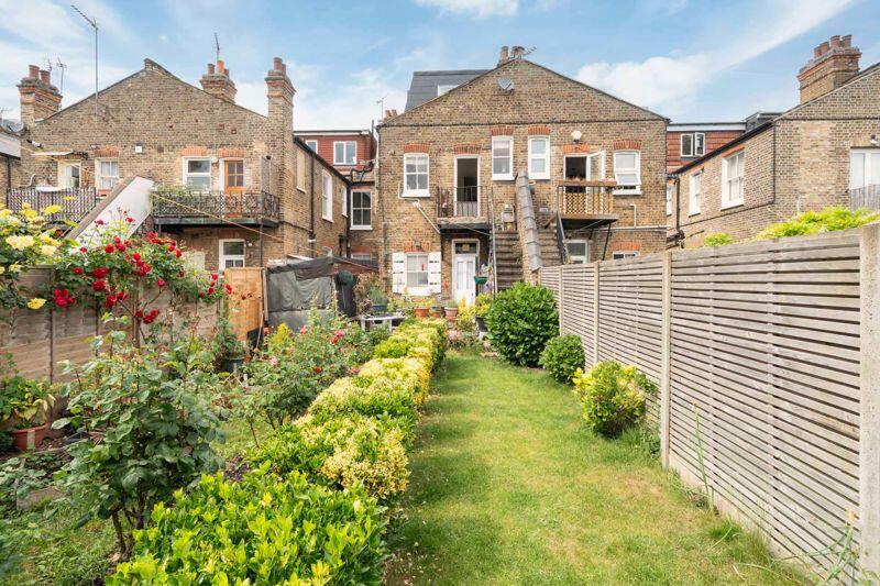 Main image of property: Jeddo Road W12