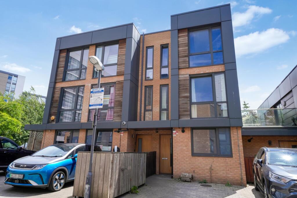 Main image of property: Baltic Avenue, TW8