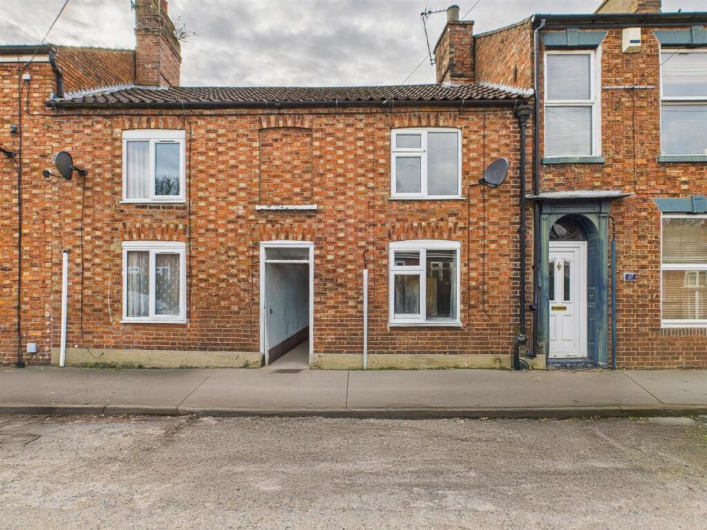 2-bed terraced on 25 Prospect Street, Horncastle, £110,000