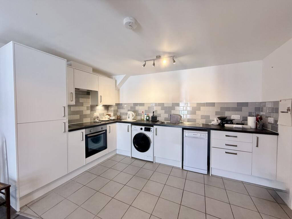 Main image of property: The Royal Seabathing, Canterbury Road, Margate, CT9