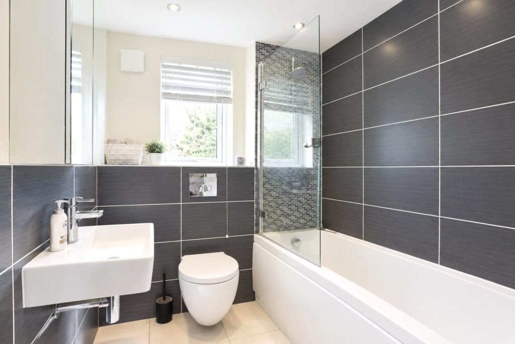 Apartment in Bristol - View 5